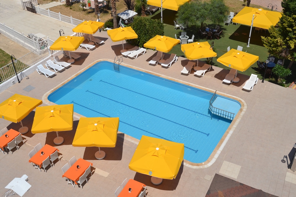 Admiral Hotel 5/48