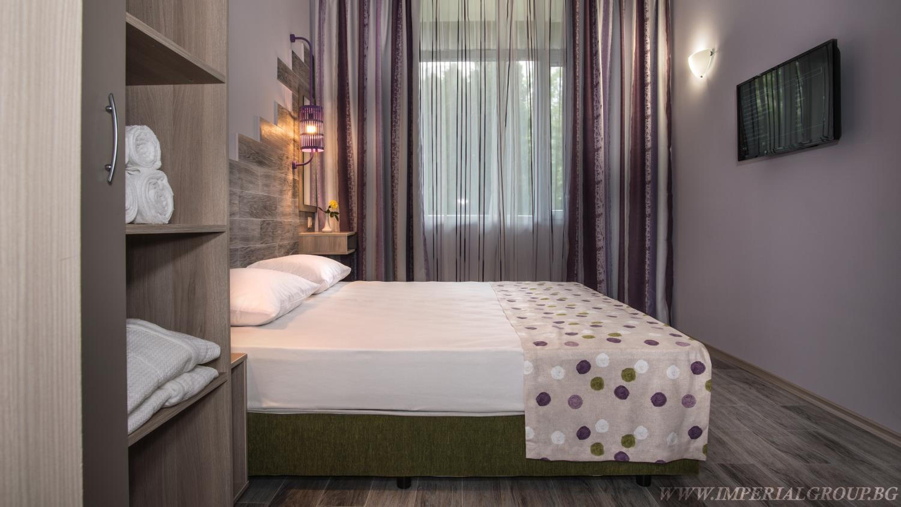 2 Bedrooms, Family, Suite