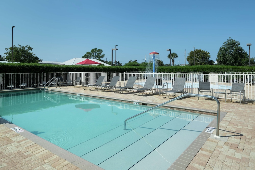 Hampton Inn & Suites Panama City Beach-Pier Park Area 27/49
