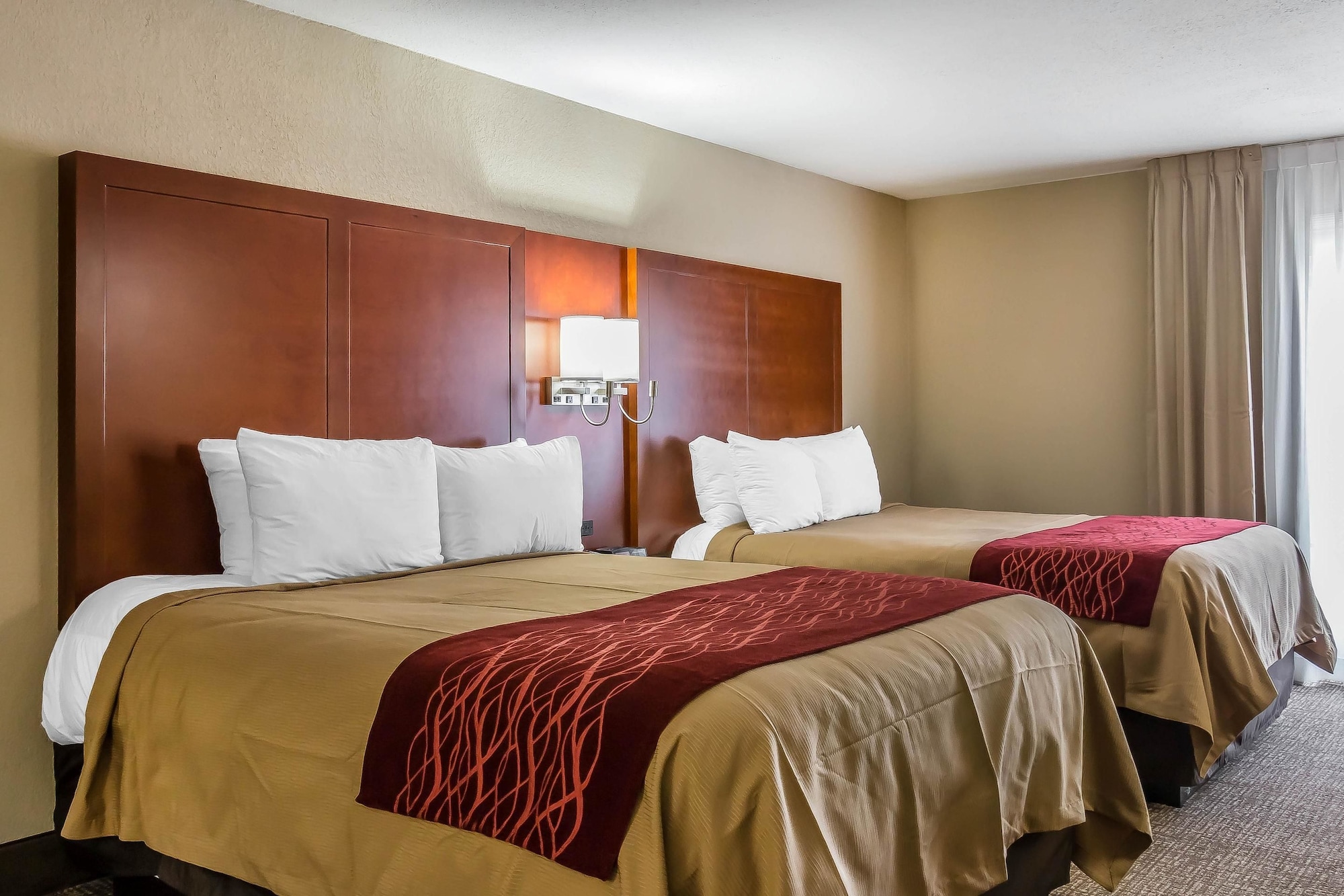 SUITE, 2 QUEEN BEDS