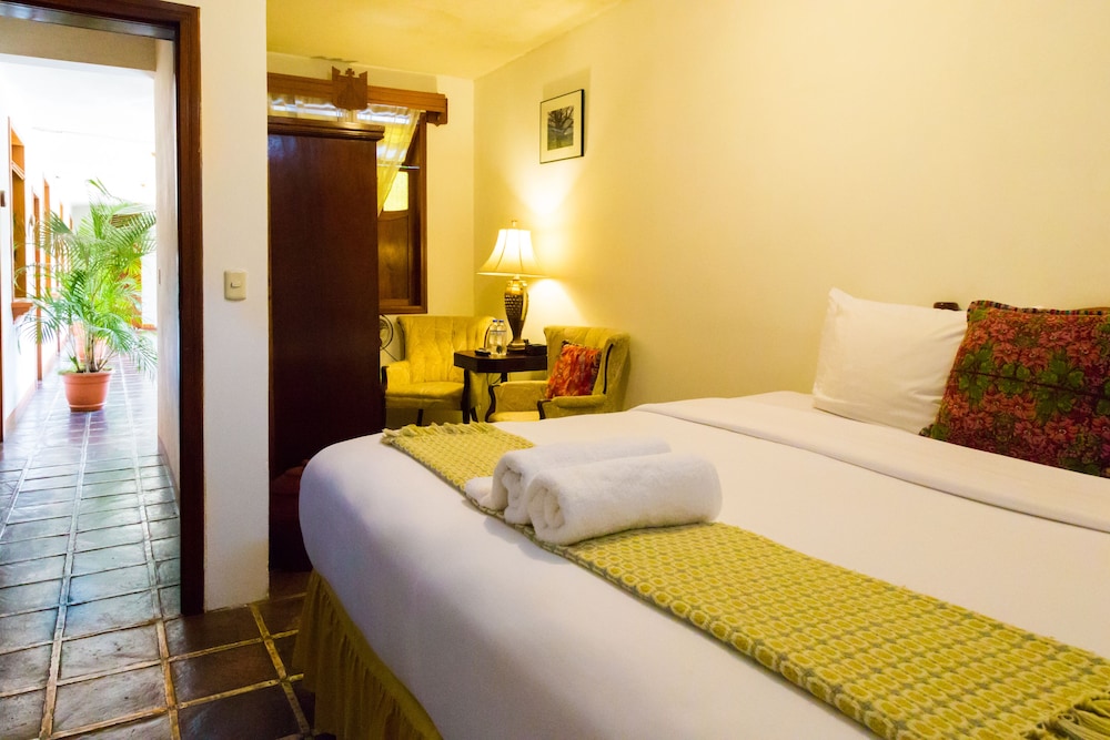 EL CARMEN SUITES 12/35