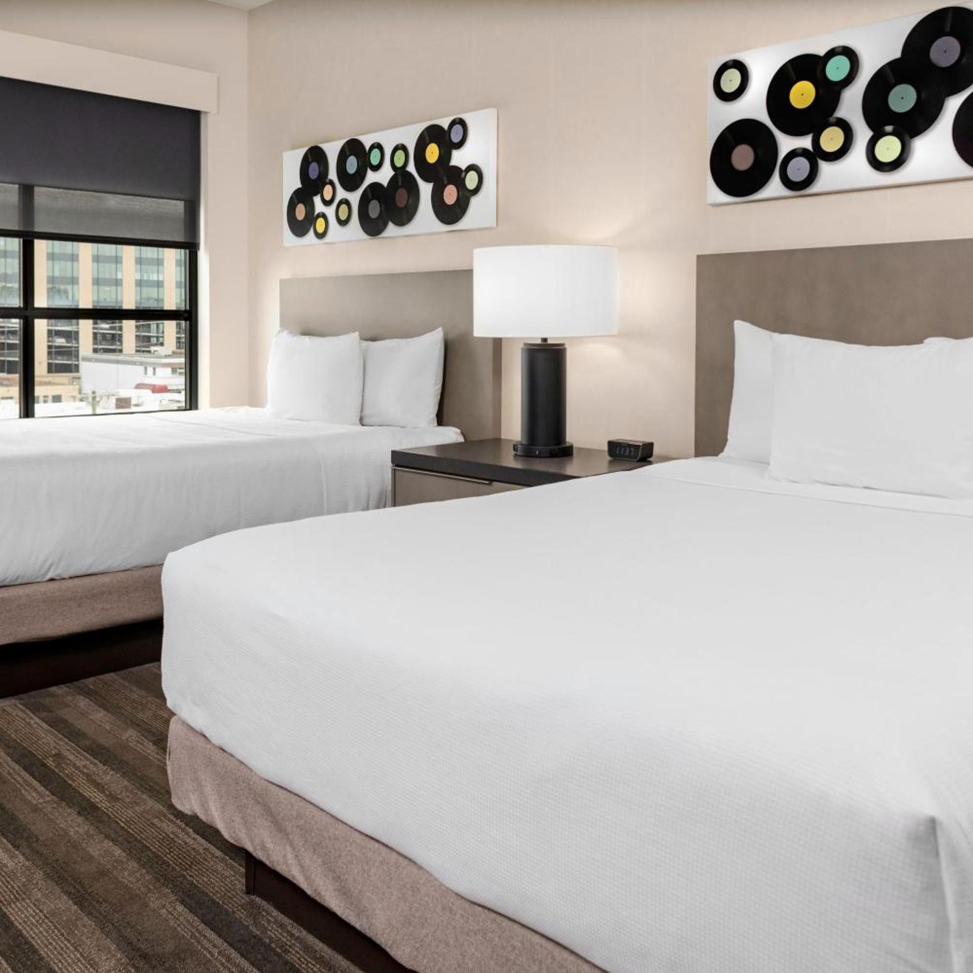 1 Bedroom, Specialty, Suite, 2 Queen Beds, Sofa, Kitchen, Accessible