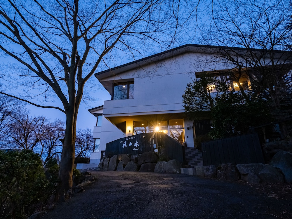 ホテル華山水 写真1
