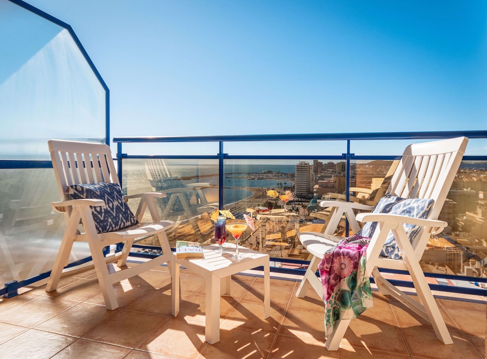 Hotel Yaramar 56/62