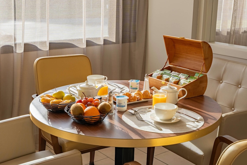 Quality Aparthotel Rochefort 29/43