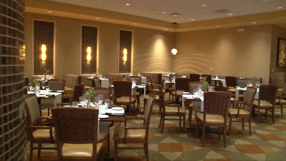 Florida Hotel and Conference Center 37/58
