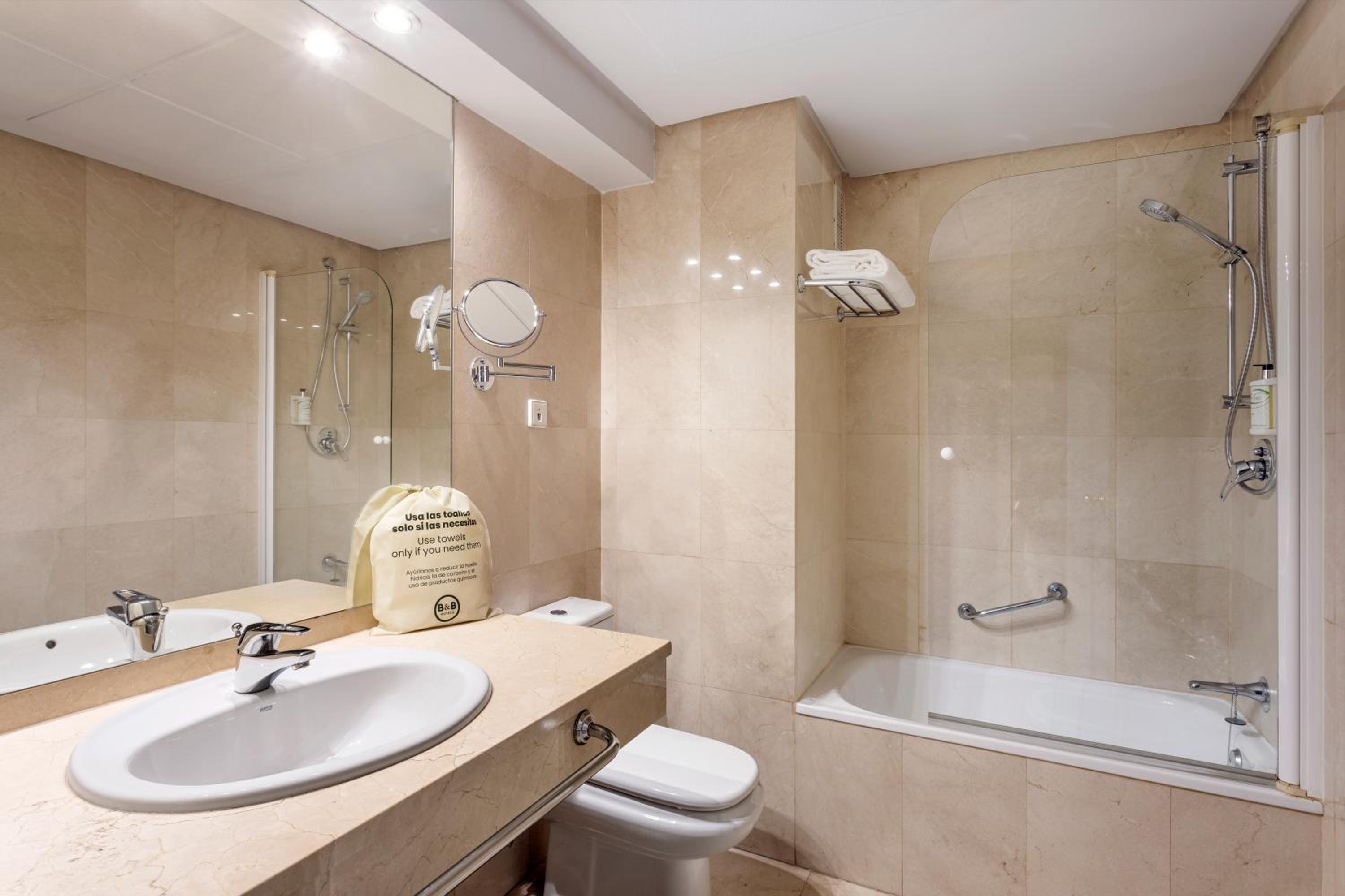 غرفة سوبيريور بسرير كينج، B&B HOTEL Cartagena Cartagonova 4/5