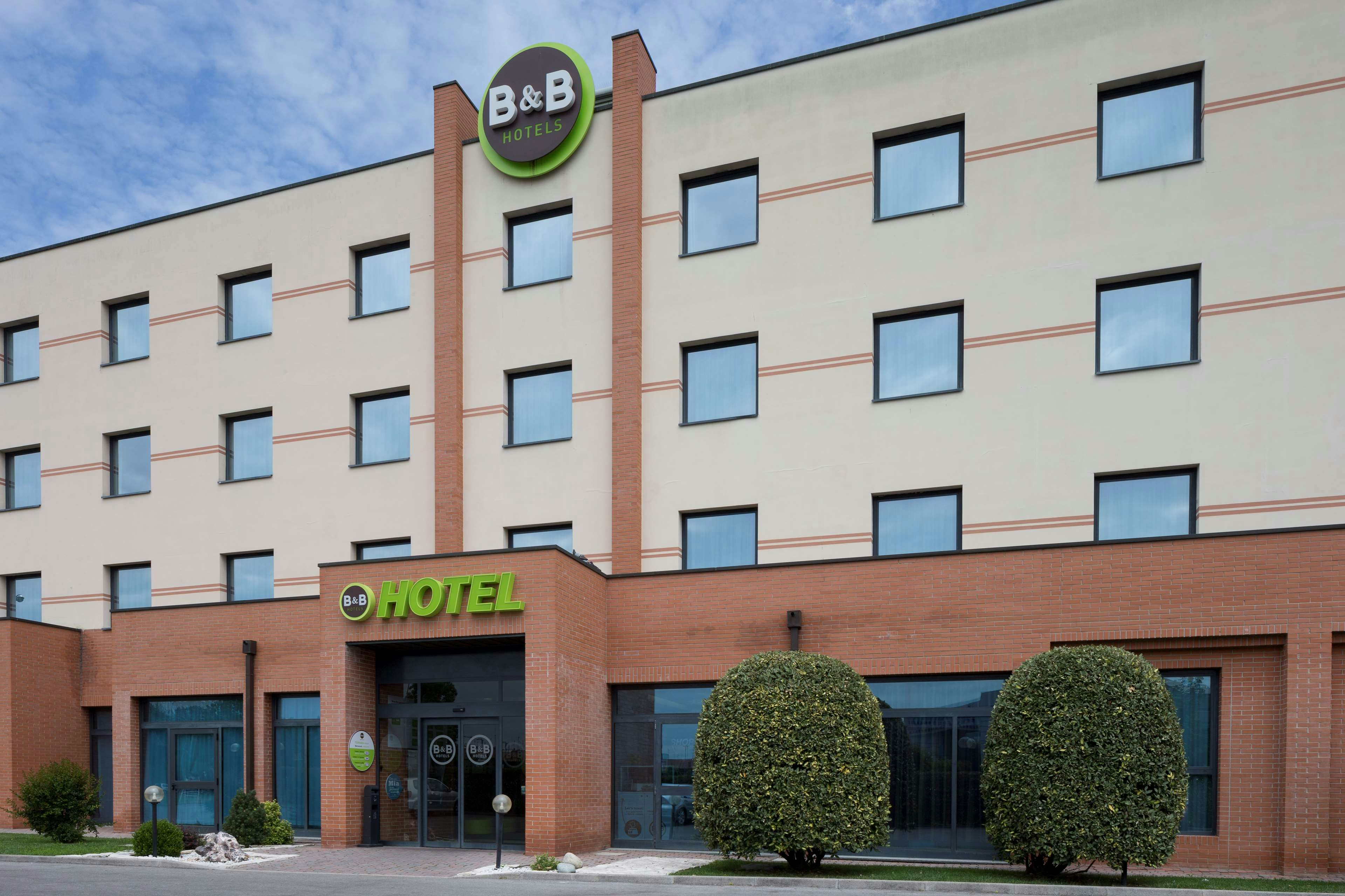 B&B Hotel Ferrara 6/50