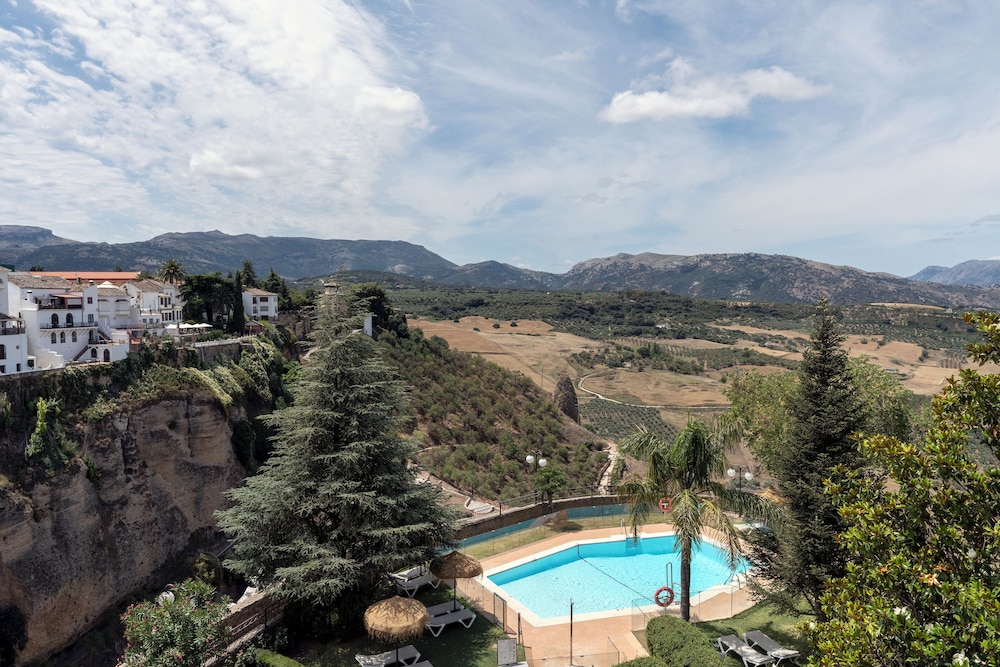 Parador De Ronda 63/71