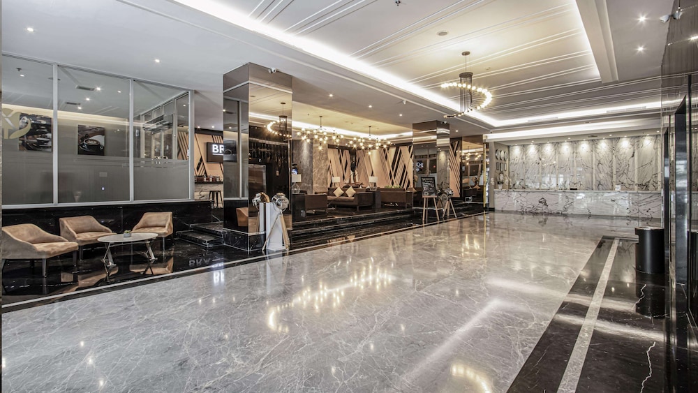 Hotel Golden Tulip Essential Makassar 5/41