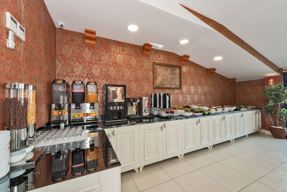 Marnas Hotel 7/45