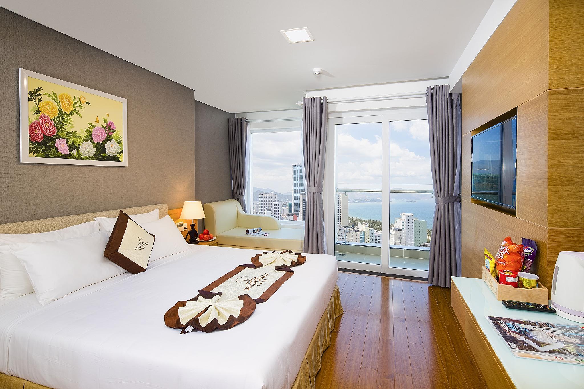 DELUXE, DOUBLE BED, SEA VIEW