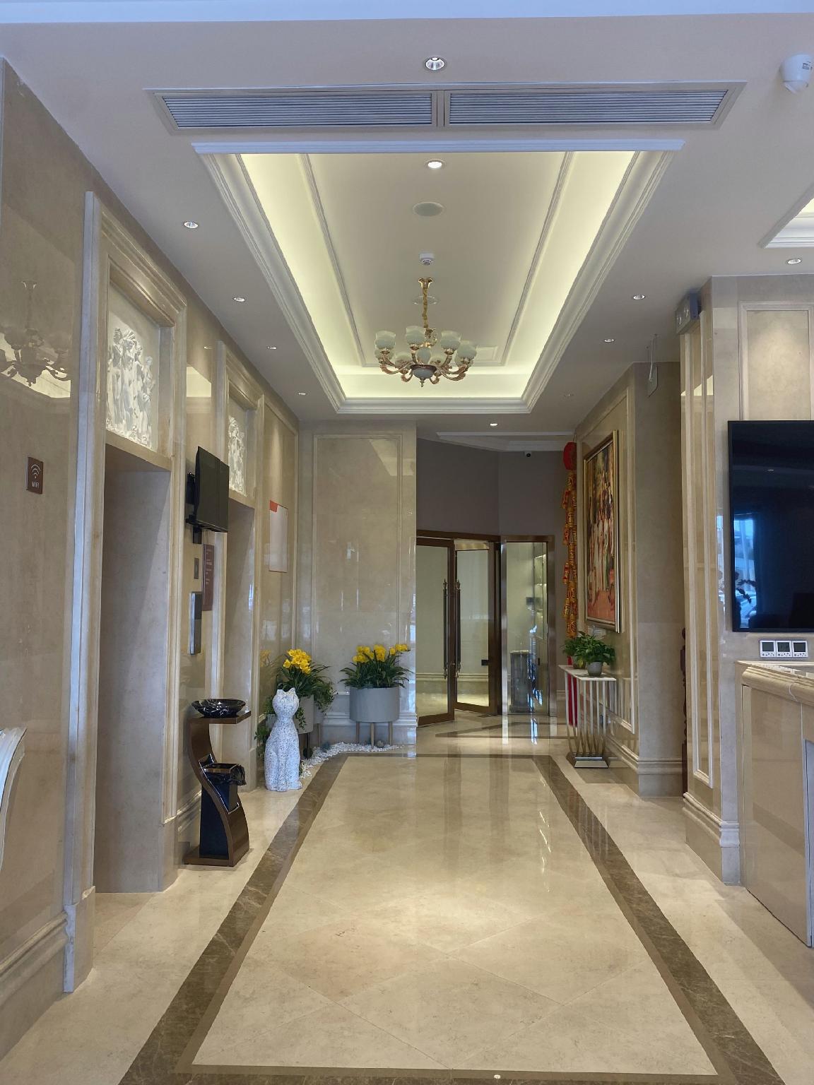 Vienna Hotel (Guangzhou Conghua Taiping Subway Station) 5/30