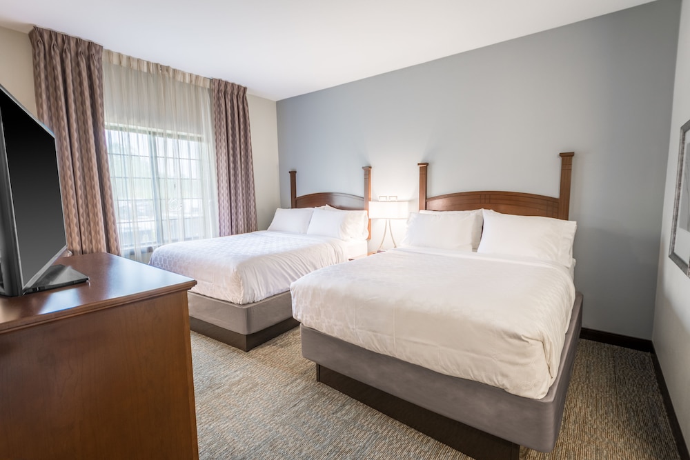 Staybridge Suites Kansas City-Independence 20/63