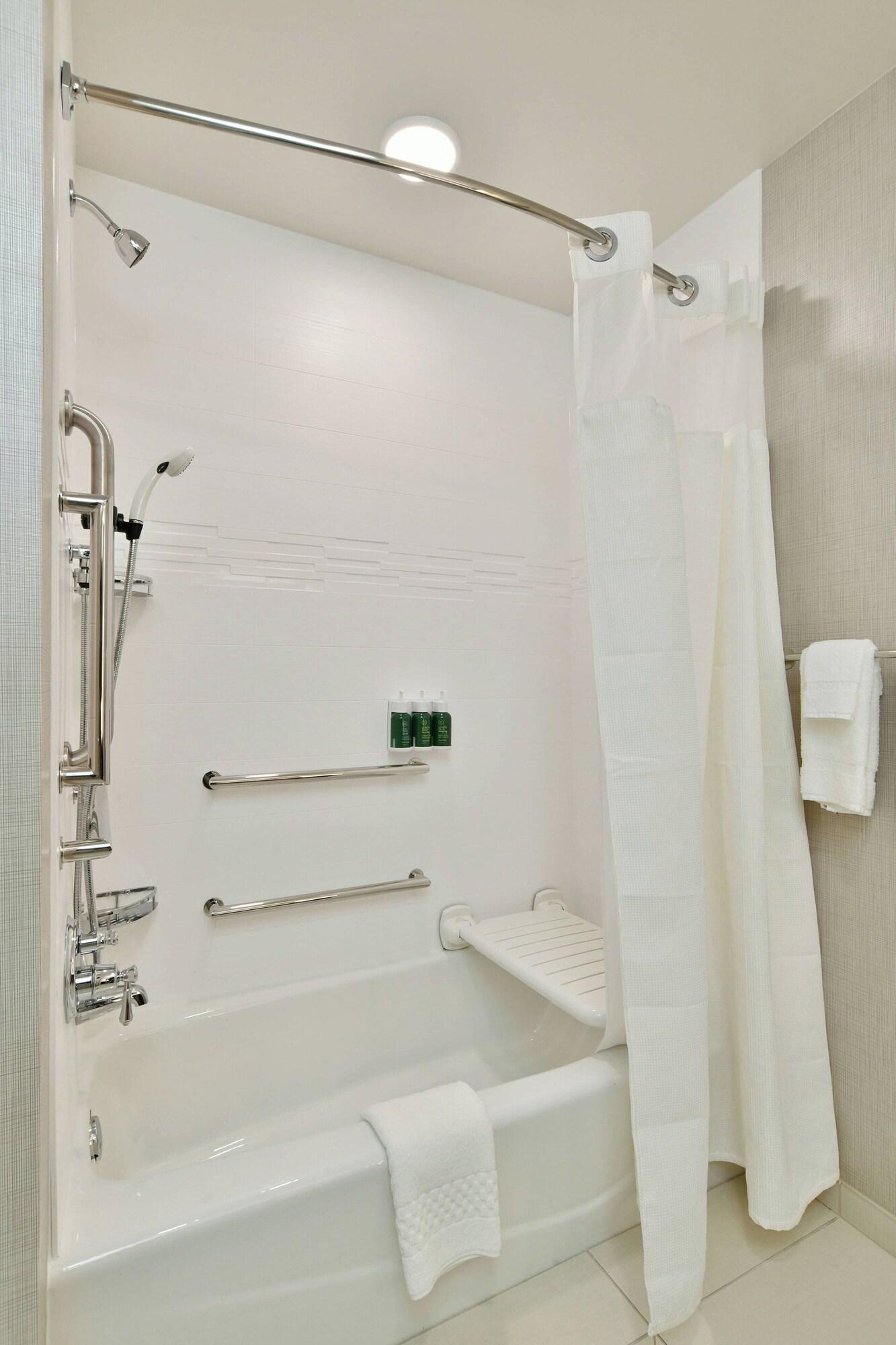 جناح بغرفة نوم واحدة لذوي الإعاقة، Residence Inn by Marriott Eau Claire 7/10