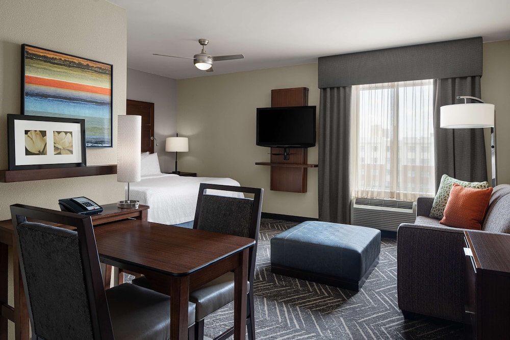 Homewood Suites Springfield Va 14/44