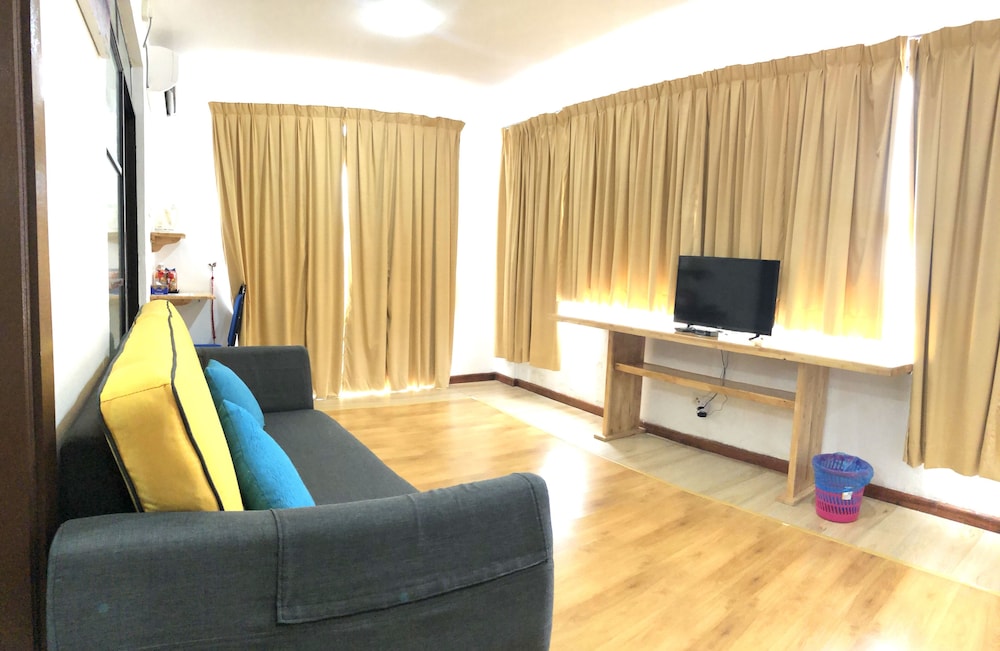 Am Transit Inn 30/41