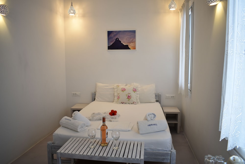 Andriani's Guest House 15/50
