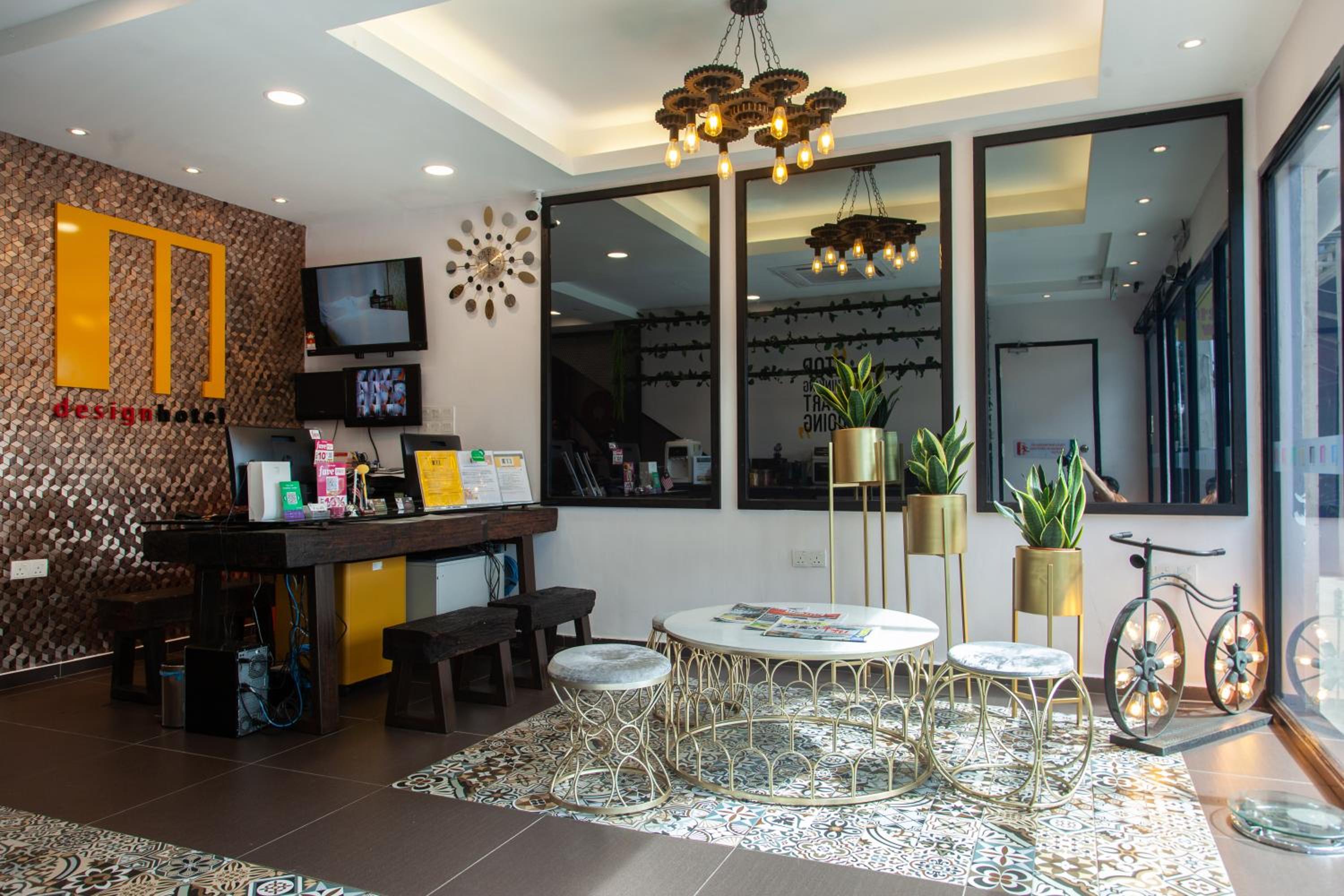 M Design Hotel Taman Pertama 12/50