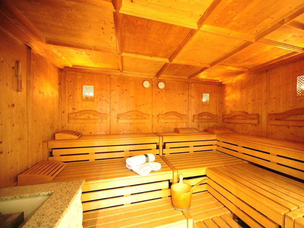 HOTEL ARLBERG 16/29