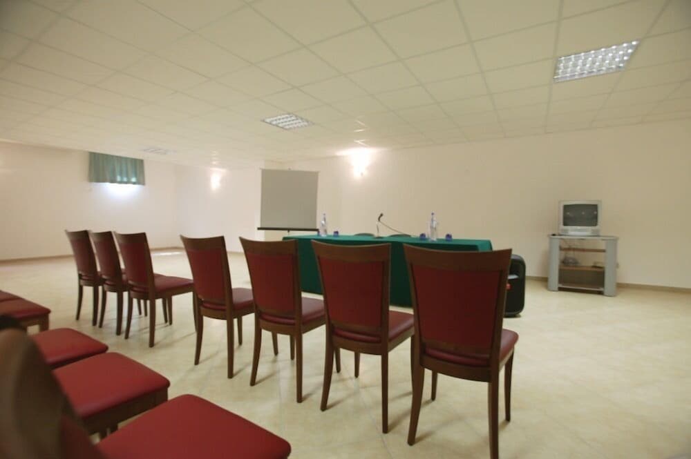 Hotel Achibea 34/50