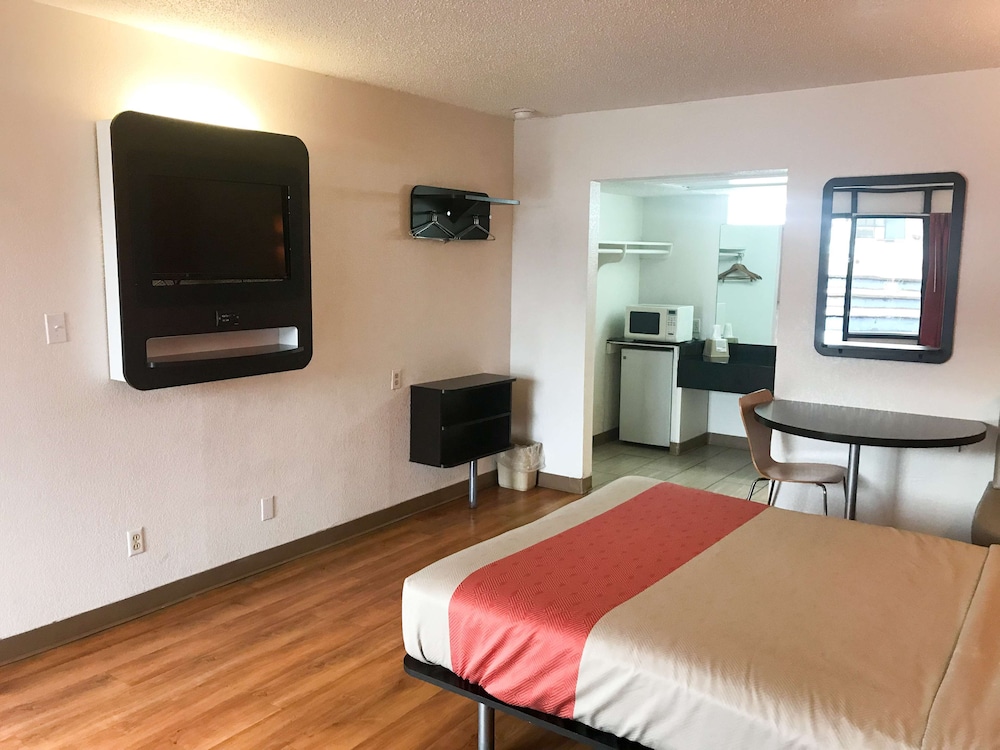 Motel6 Sallisaw, OK 15/38