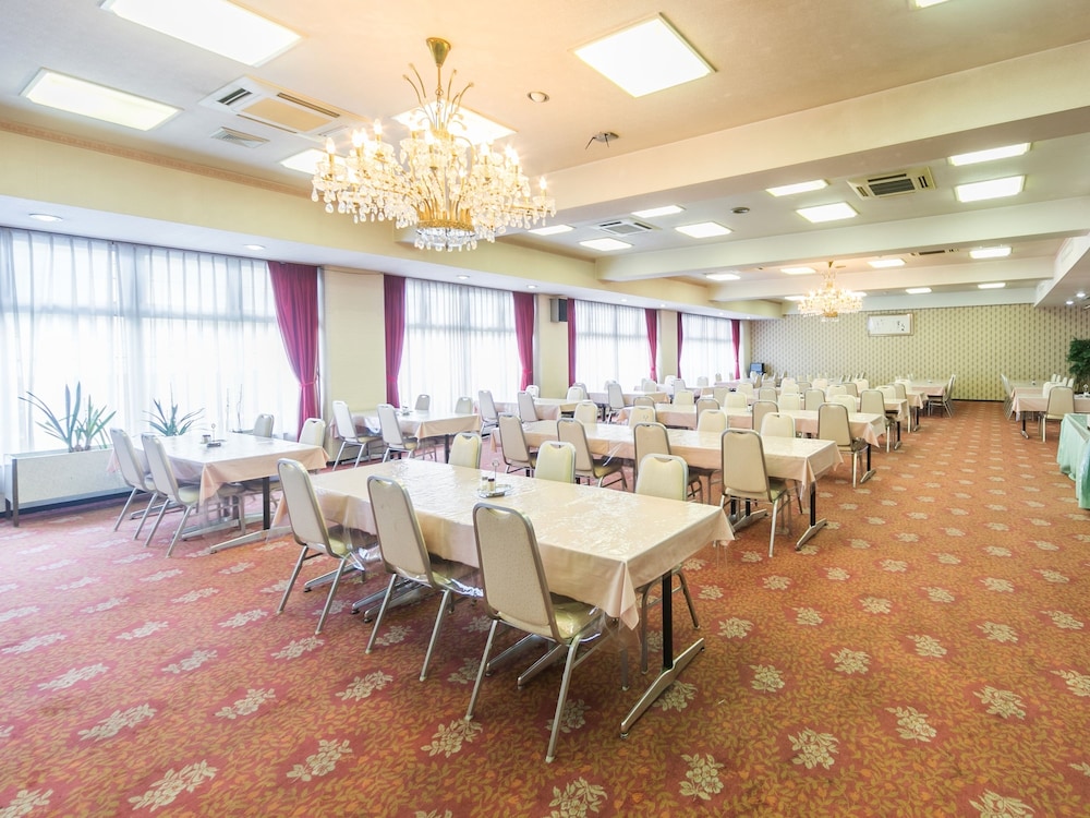 Riverside Hotel Shoei 58/66
