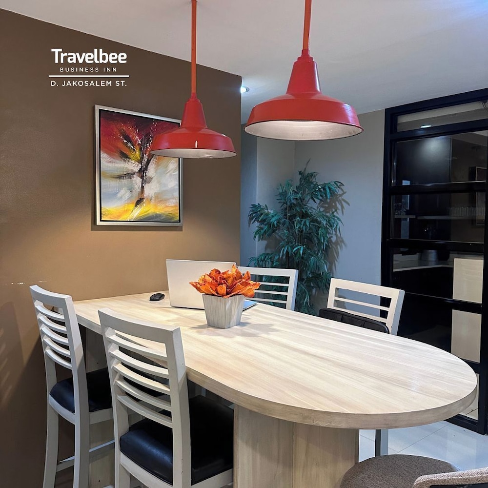 Travelbee Business Inn 38/49