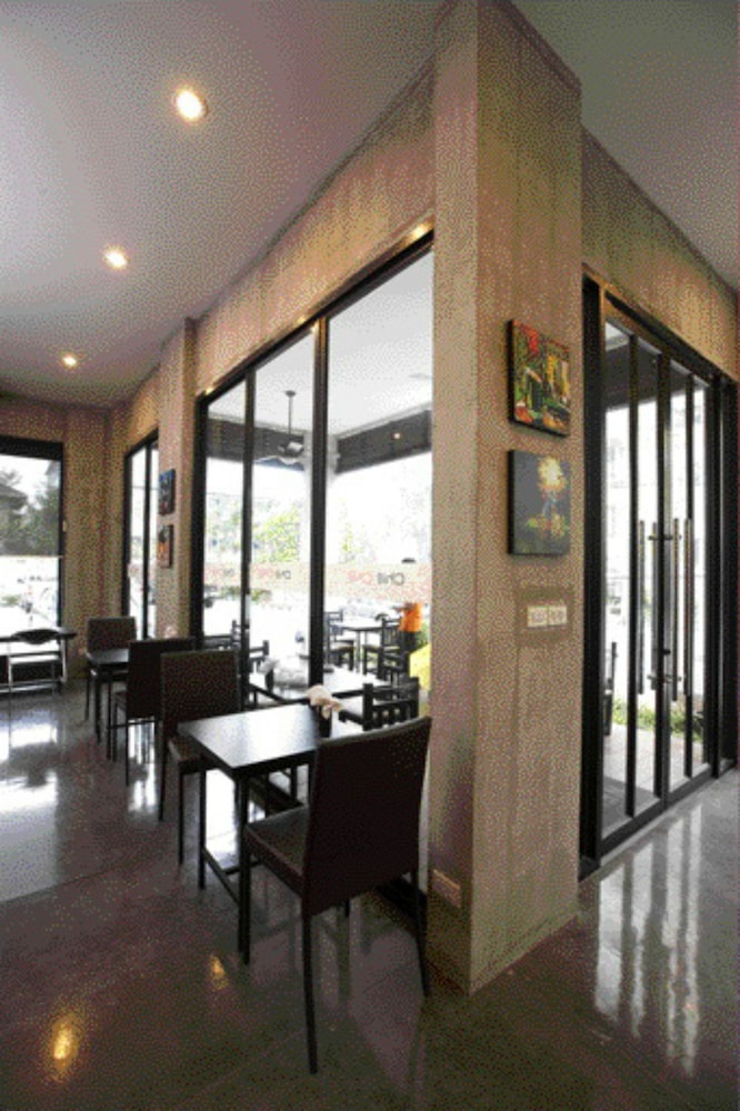 Collection O The Bangkok Cha Cha Suite 50/56