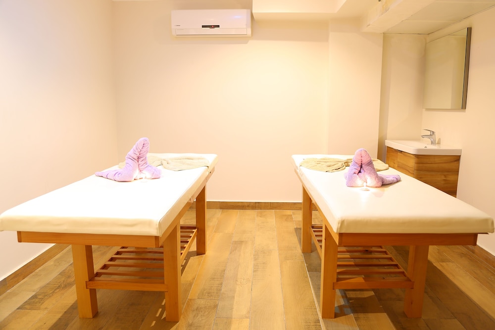 Kaya Maris Hotel 36/50