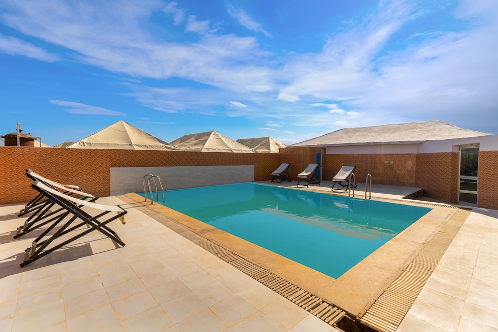 Royal Jaisalmer Resort With Swimmingpool 26/27