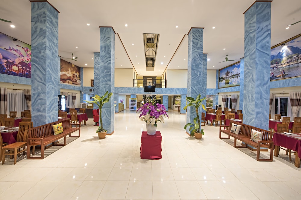 Annecy Hotel Vang Vieng 16/30