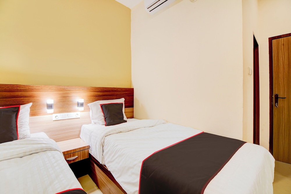 Capital O Pusat Kota Pekanbaru Near Mall Living World Formerly Radja Homestay 21/29
