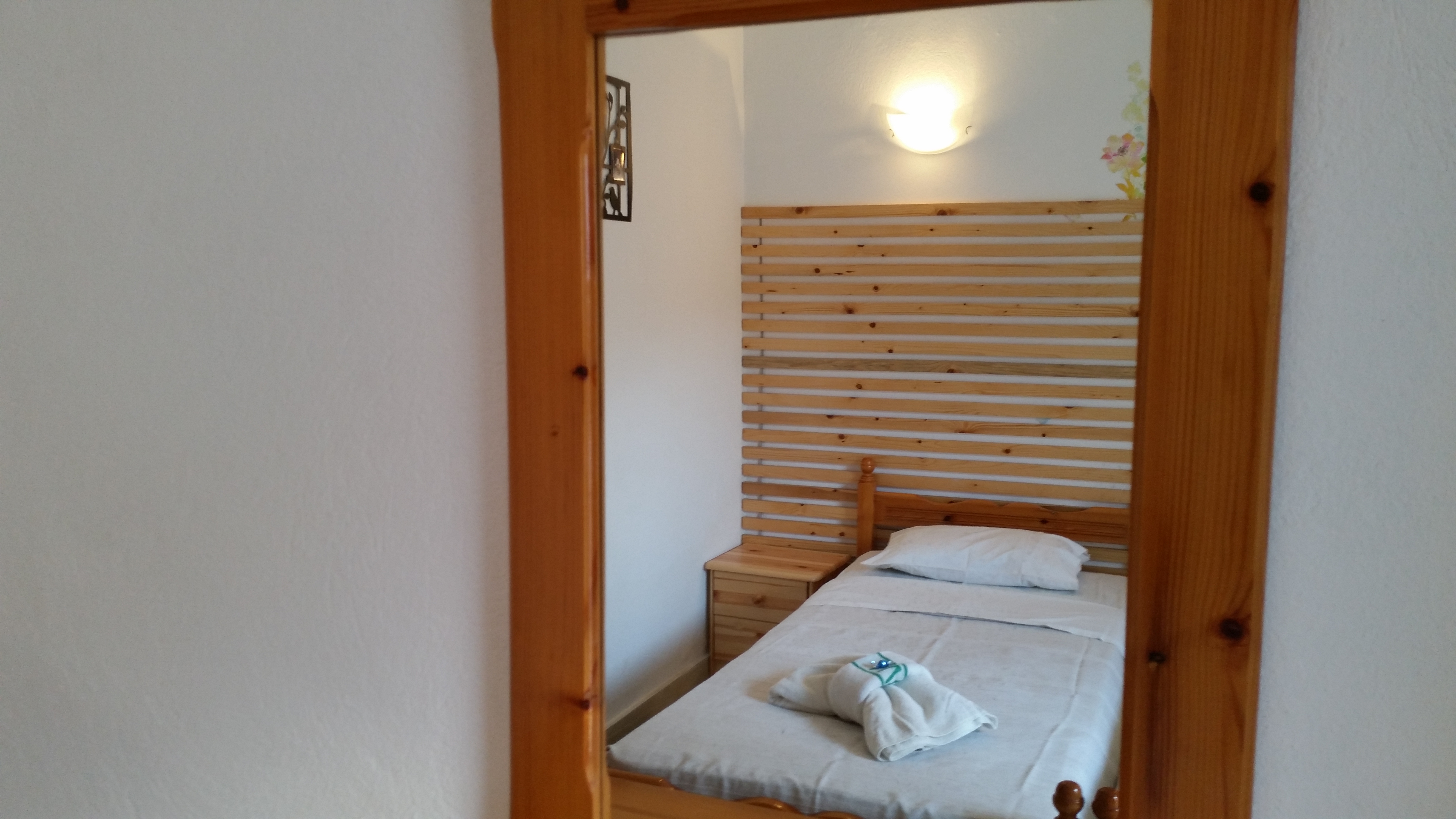 PENSION NYCHTERIDA 9/49