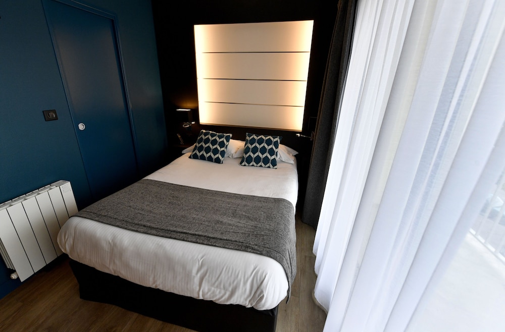 Quatrans Hotel 21/63