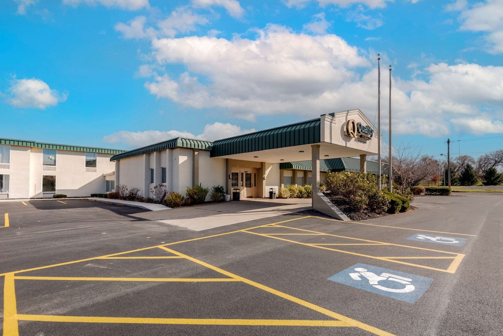 Quality Inn & Suites New Hartford - Utica 37/43