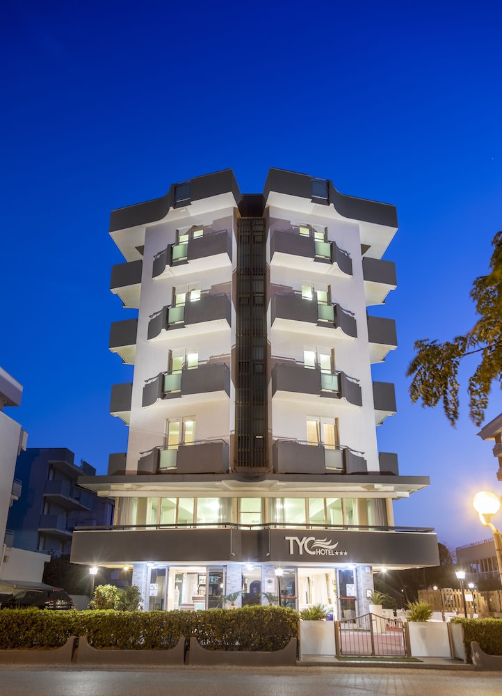 Tyc Hotel 2/19