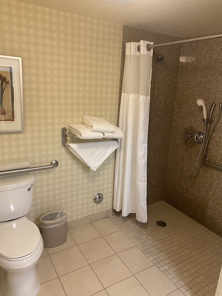 Hilton Garden Inn Palmdale 46/64