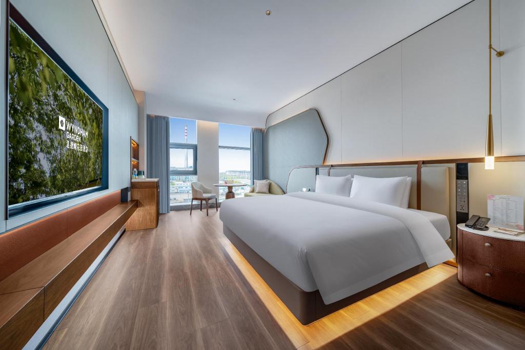 Wyndham Garden Jinan Huaiyin 14/50
