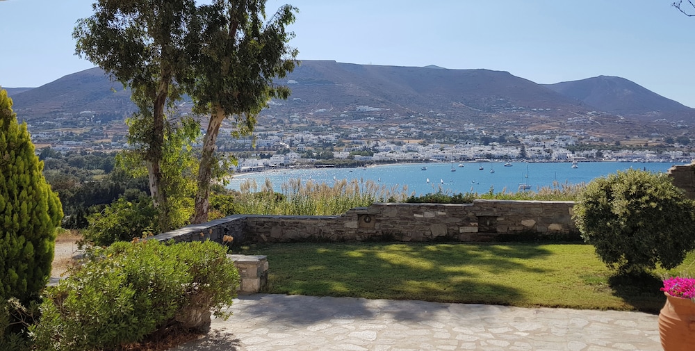 Paros Paradise Apartments 55/65