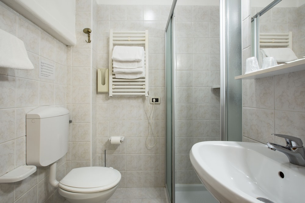 U-Visionary Venezia Hotel 48/50