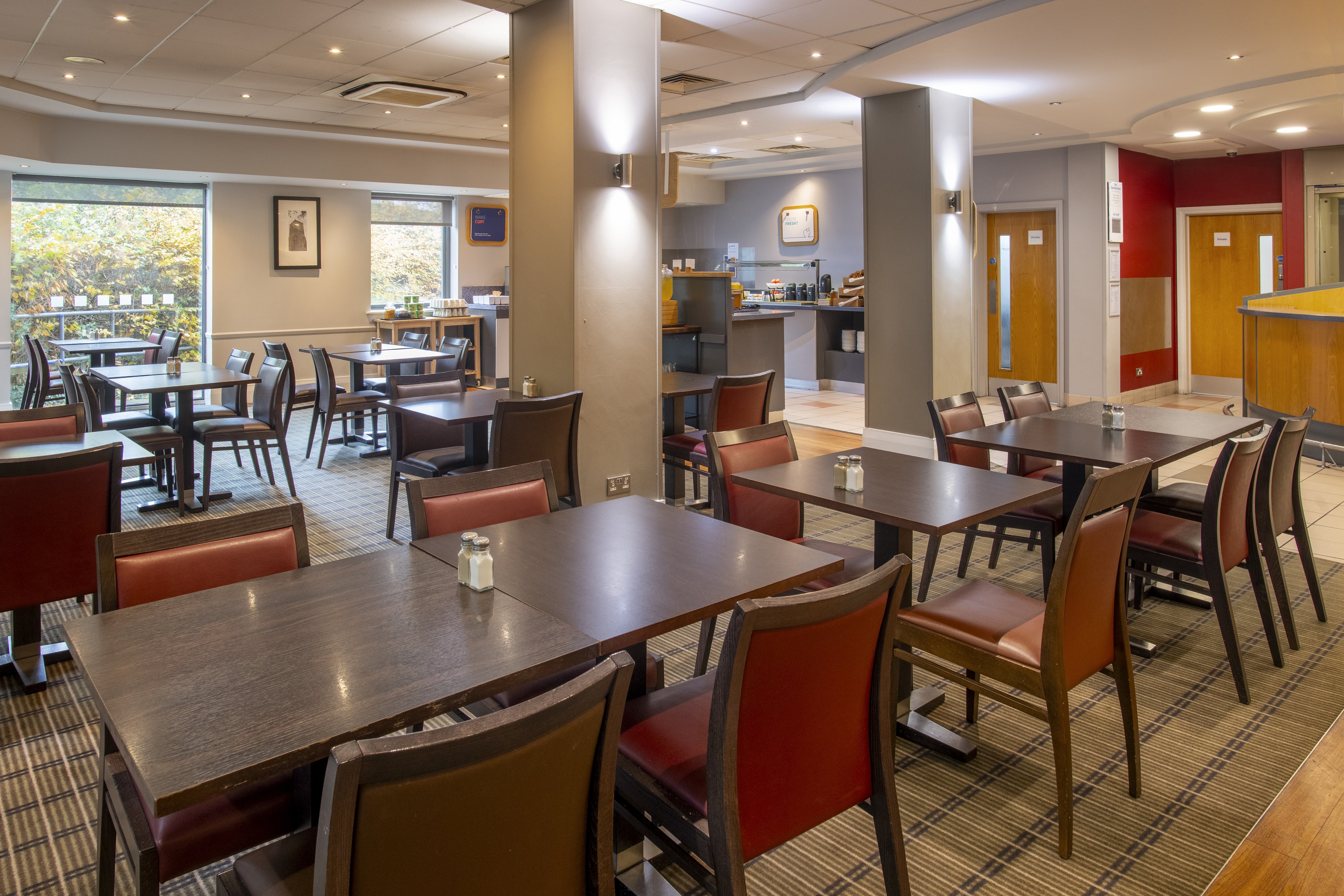 Holiday Inn Express Droitwich Spa 16/45