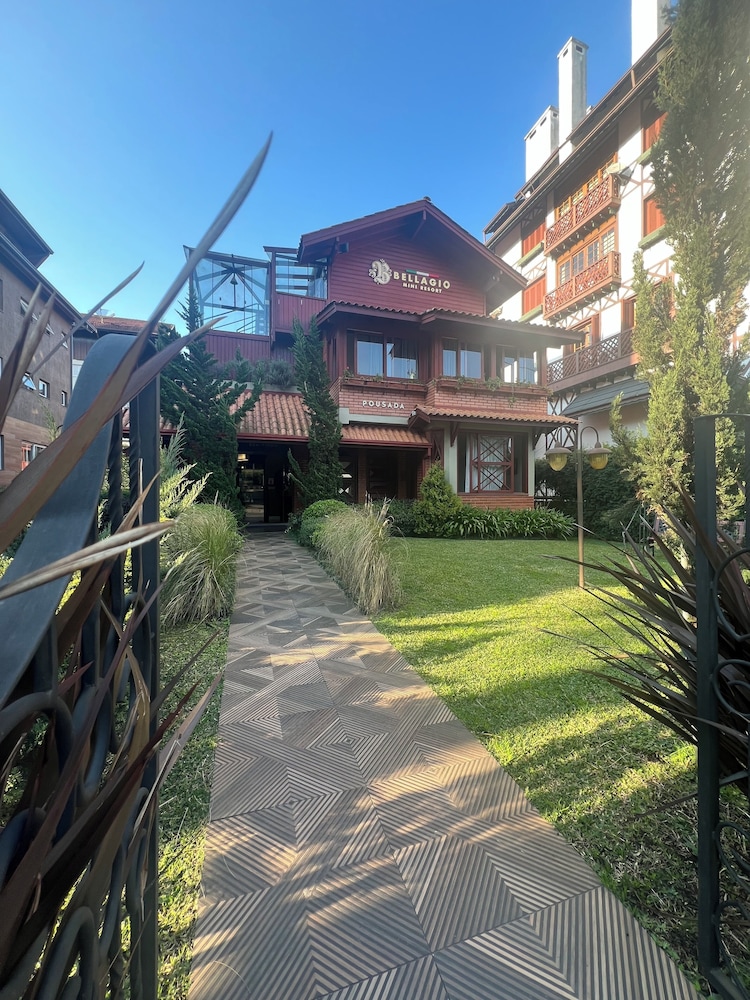POUSADA BERNADETE 17/18