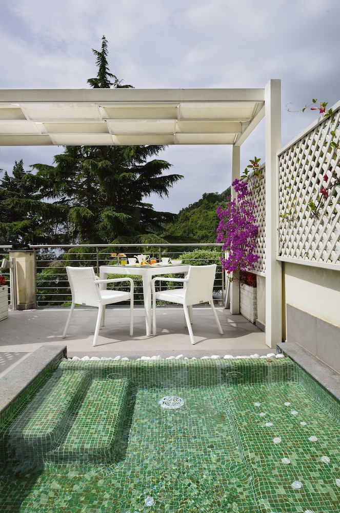 Paradiso Relais Hotel 14/92