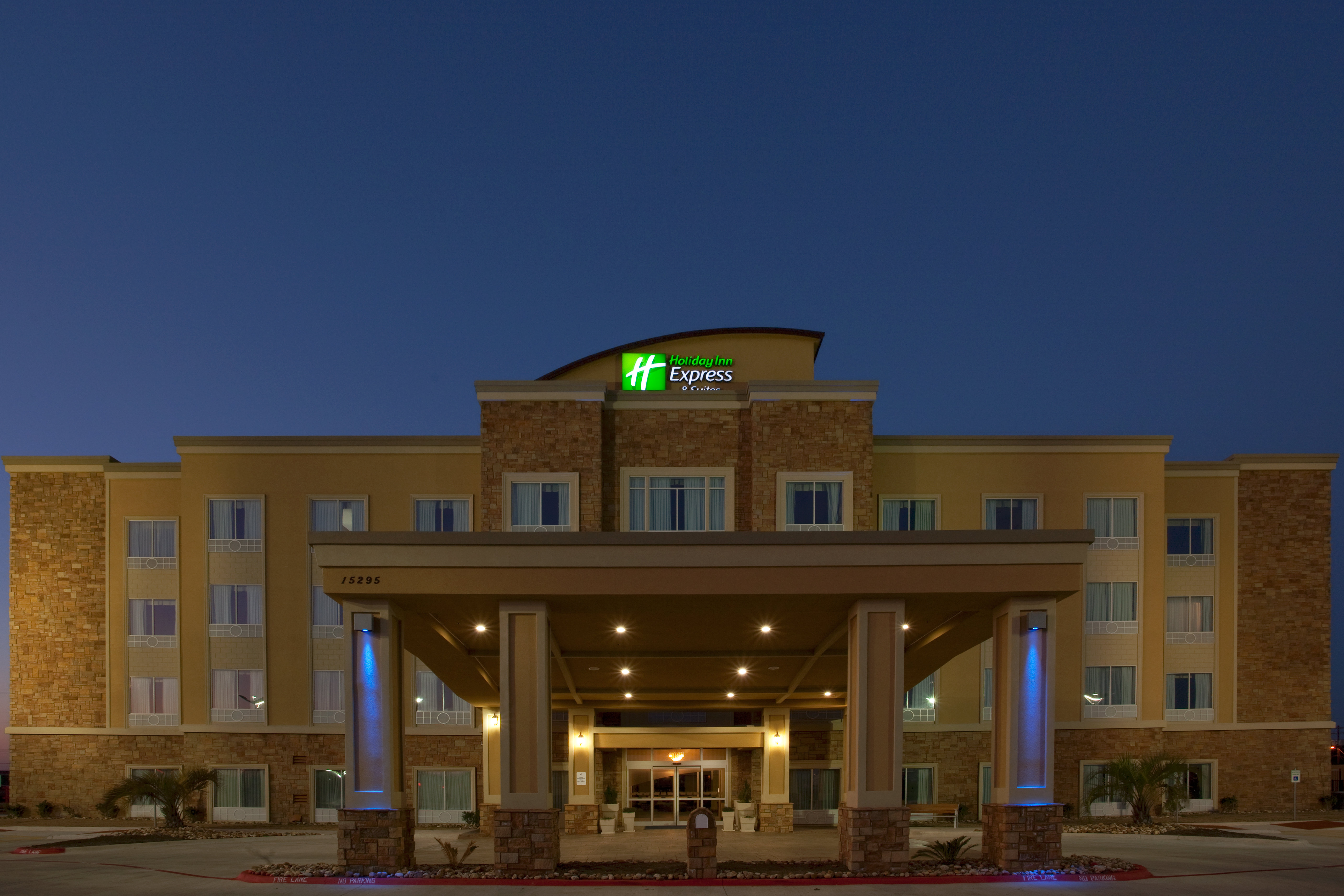 Holiday Inn Express Hotel And Suites Austin South Buda 2/29