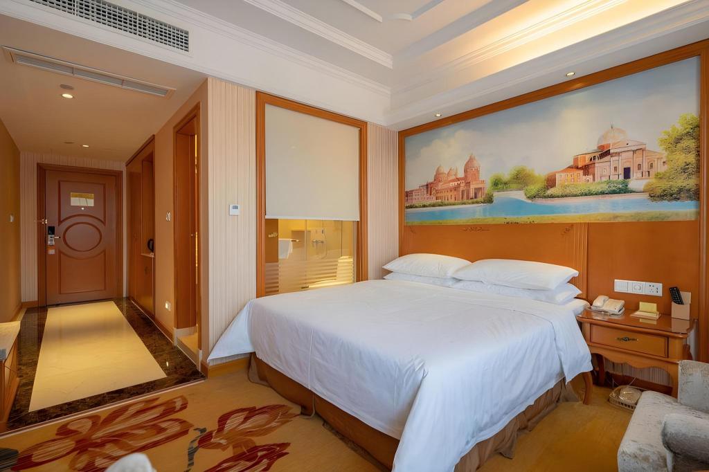 Vienna International Hotel(Hangzhou Xiangshan Central Campus of China Academy of Art) 13/49