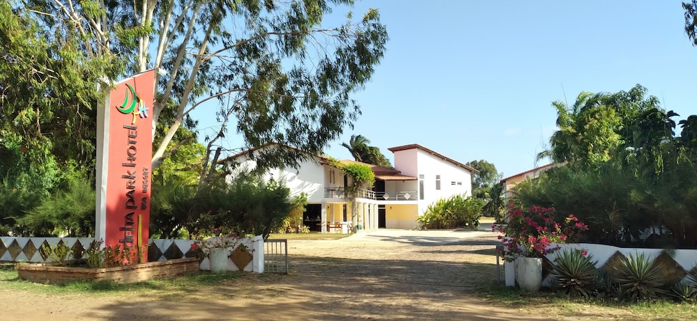 Delta Park Hotel 48/63