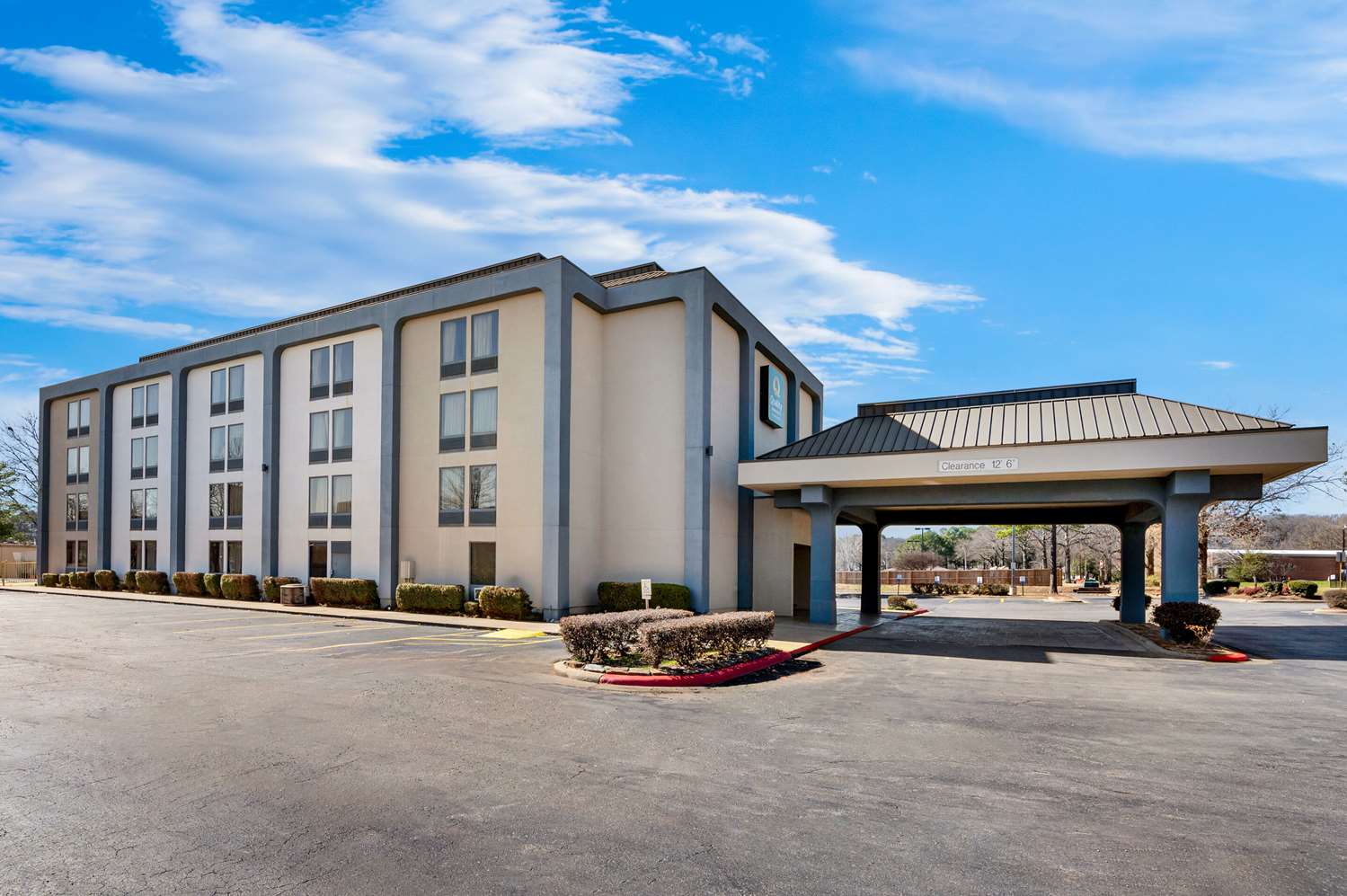 Quality Inn and Suites North Little Rock 25/26