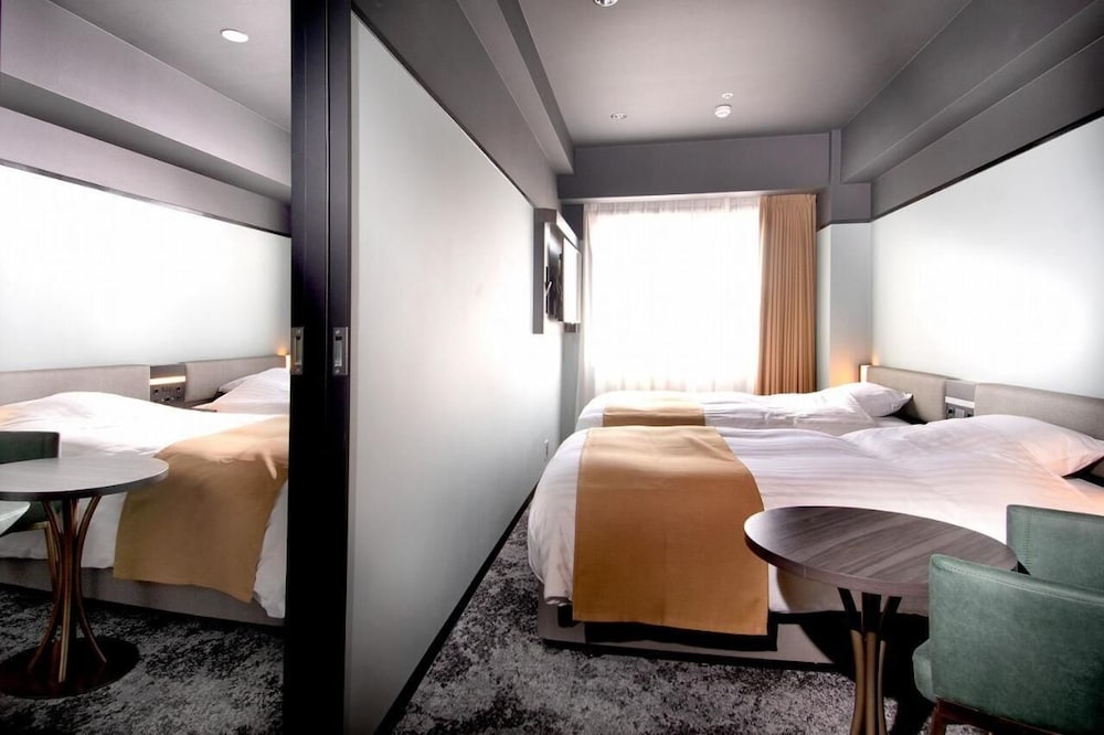 Kobe Plaza Hotel West 57/61