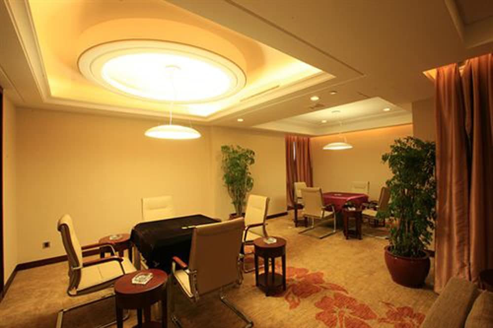 Avant-Garde Hotel 28/50